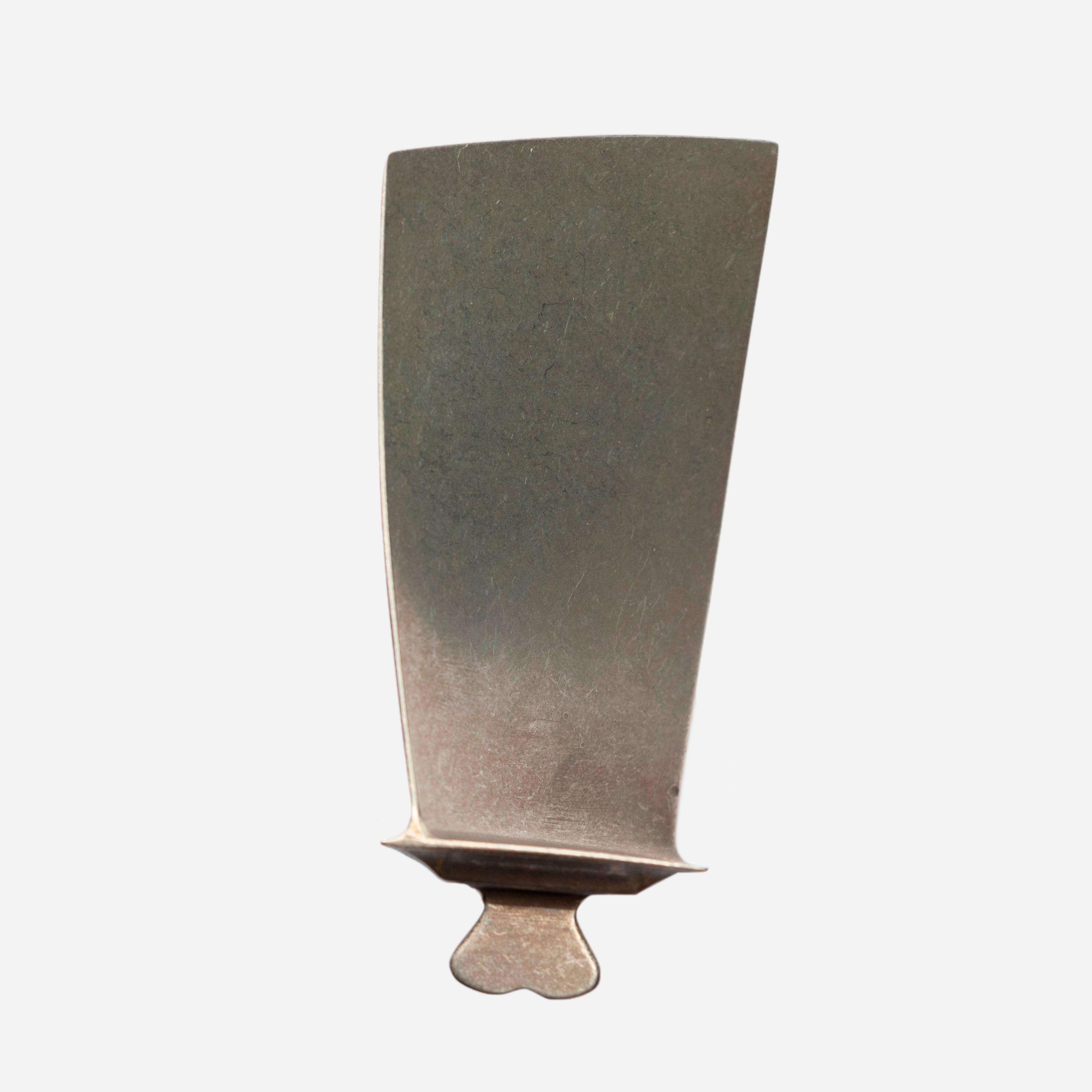 Fifth-stage compressor engine blade of the F-18 Hornet